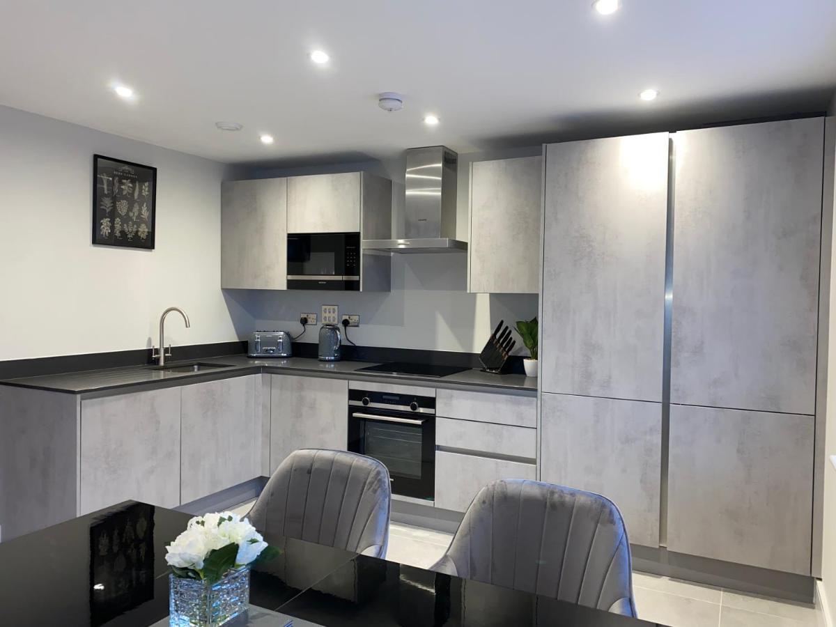 Roomotel - Oakview Moseley Apartment