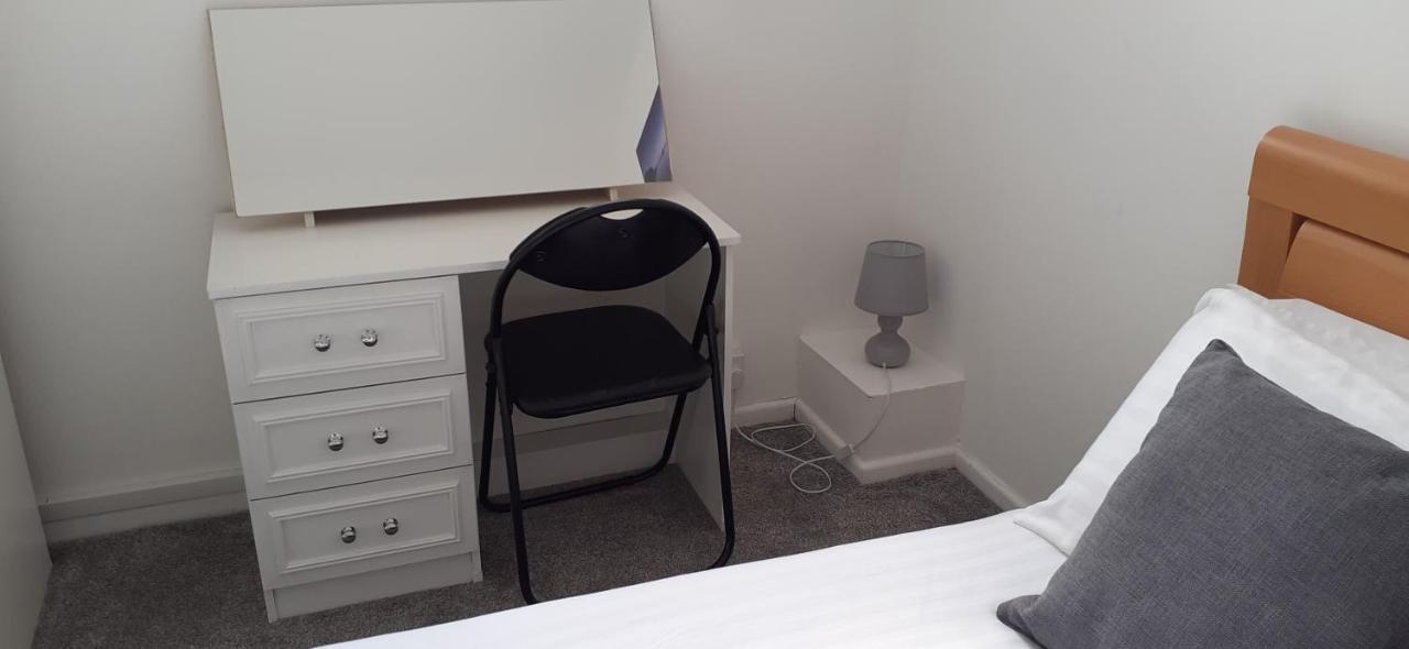 Easy Reach Birmingham, Near Utilita Arena, Icc, Brindley Place And Symphony Hall, With Free Allocated Parking *