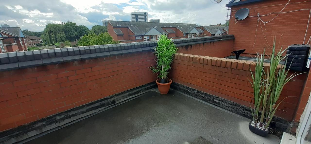 Easy Reach Birmingham, Near Utilita Arena, Icc, Brindley Place And Symphony Hall, With Free Allocated Parking