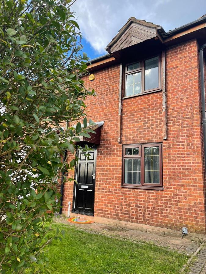Apartment Lakeside View 2 Bedroom House *