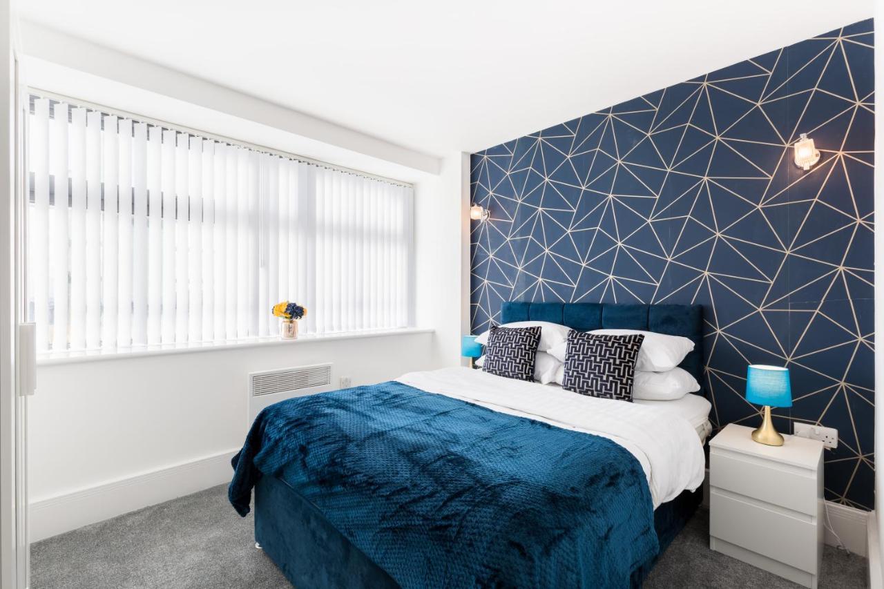 Apartment Newhall Skyline Views Centre
