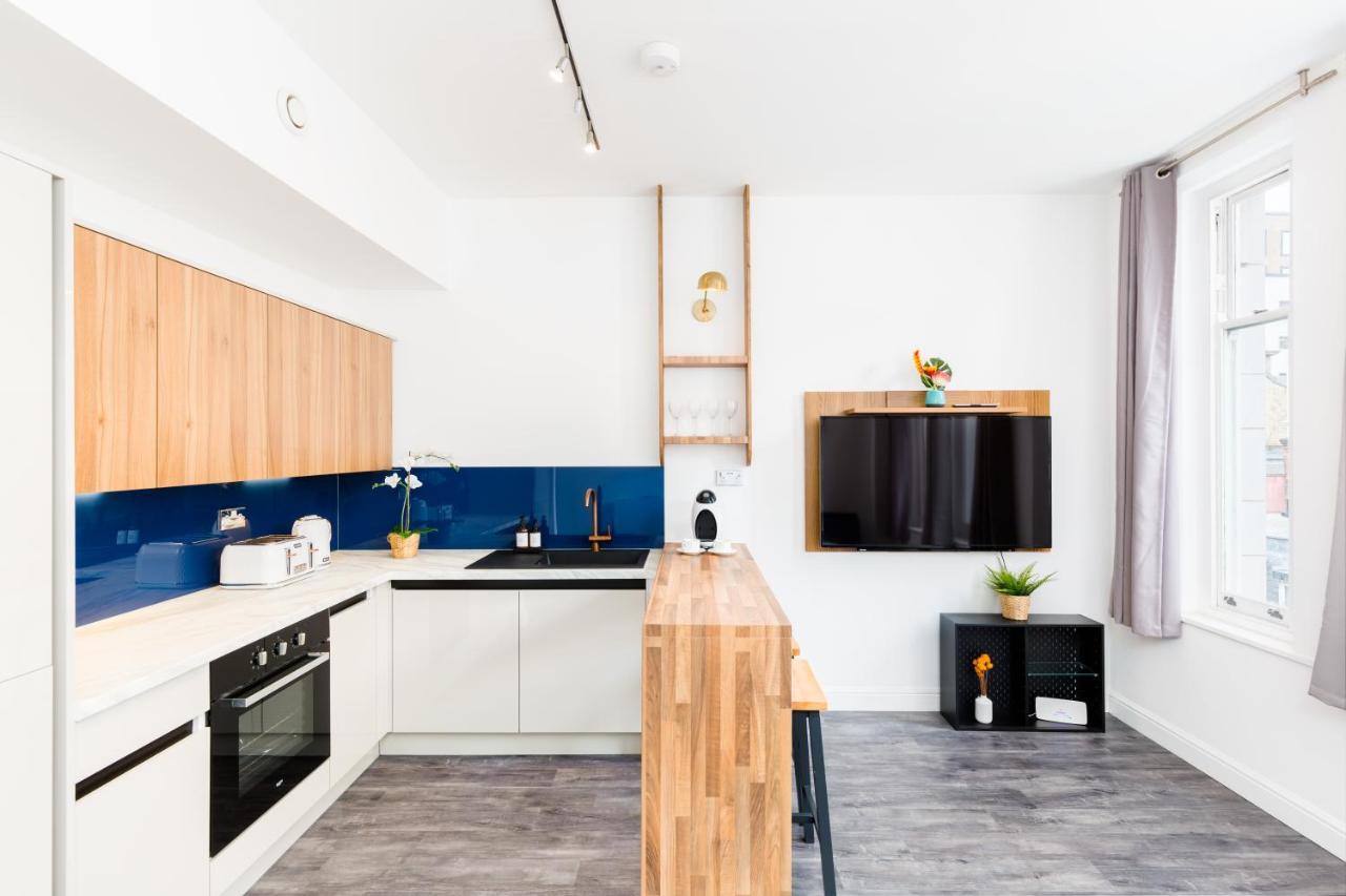 Indigo Apartment *