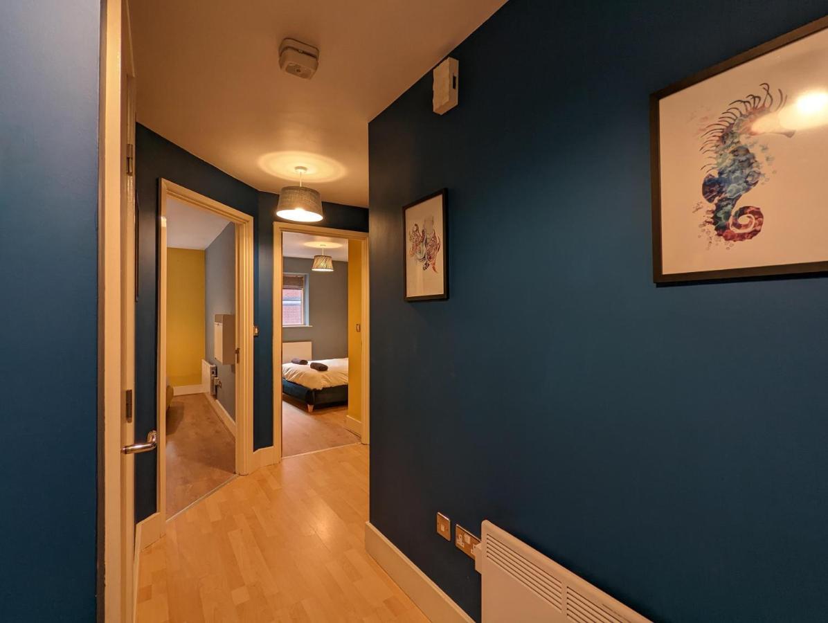 Apartment Sealand With Allocated Parking!