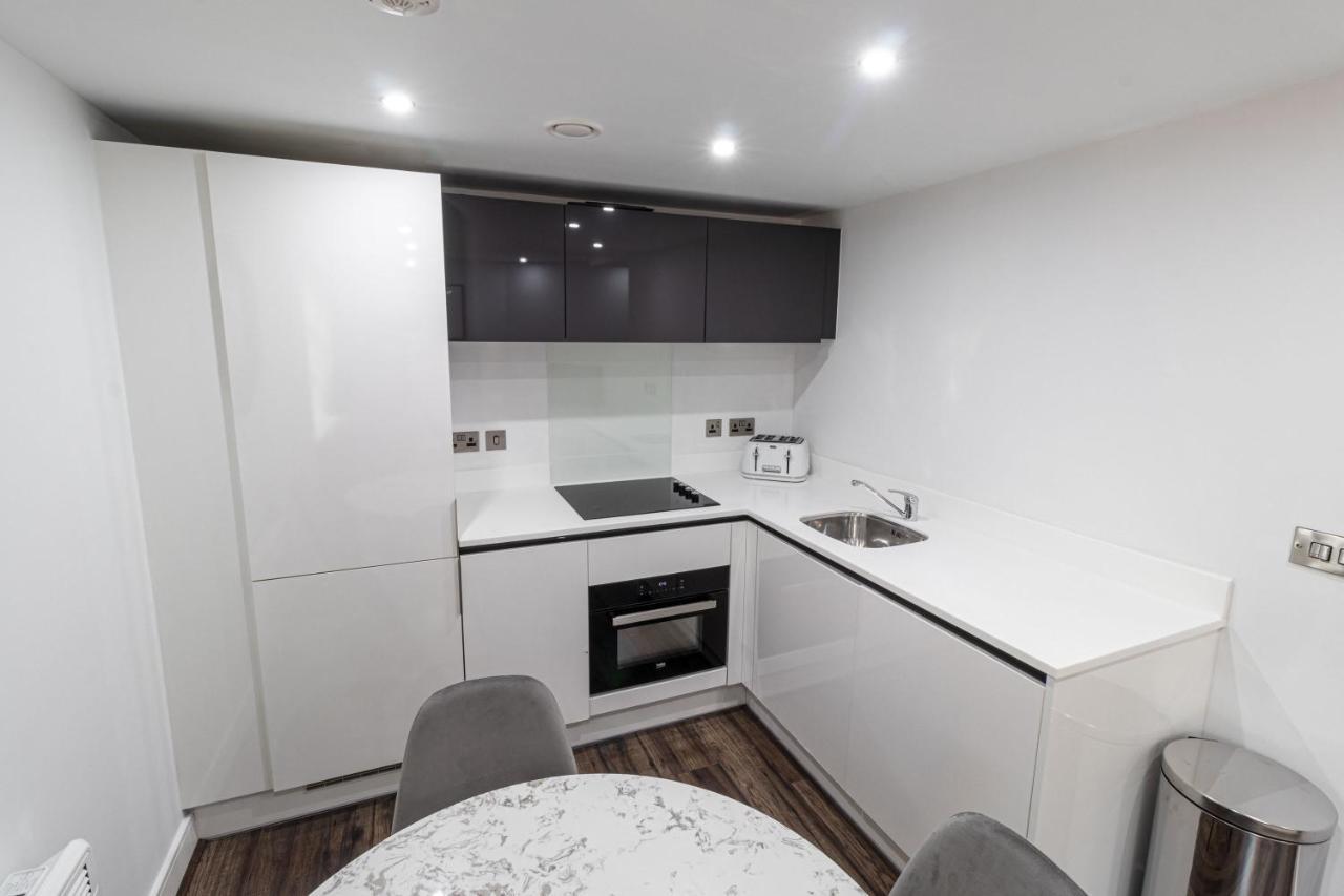 Contemporary 2 Bedroom - Heart Of The Jewellery Quarter Apartment *