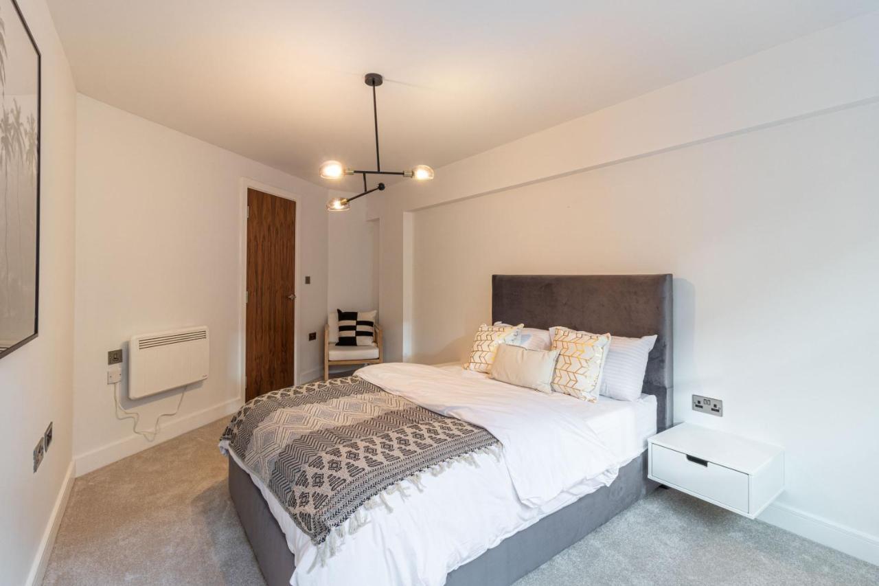 Contemporary 2 Bedroom - Heart Of The Jewellery Quarter * Birmingham