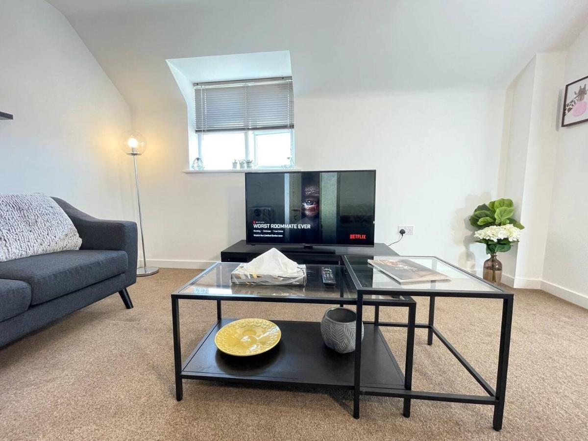 Apartment Cosy 2br Retreat, Near Uni & Qe Hospital, Parking Birmingham