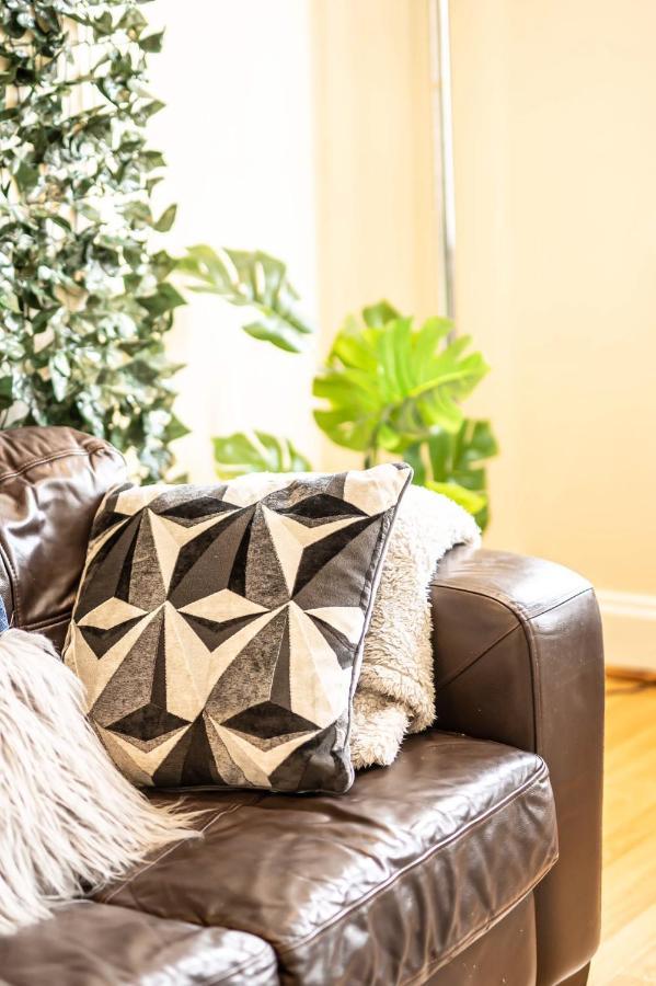 Apartment Newhall Street Loft