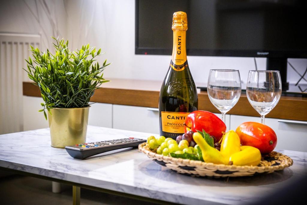 Haus Top Rated Luxury - Parking - Wifi - Smart Tv Apartment Birmingham