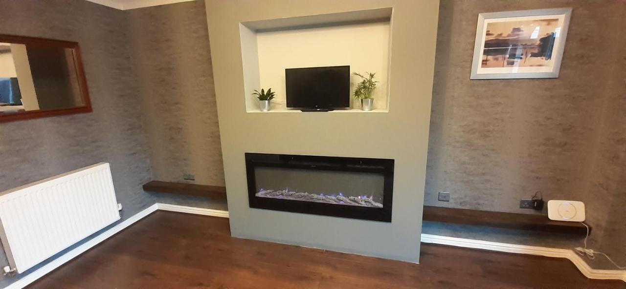 Hawksworth House: Convenient Nec & Airport With Free Parking Apartment Birmingham