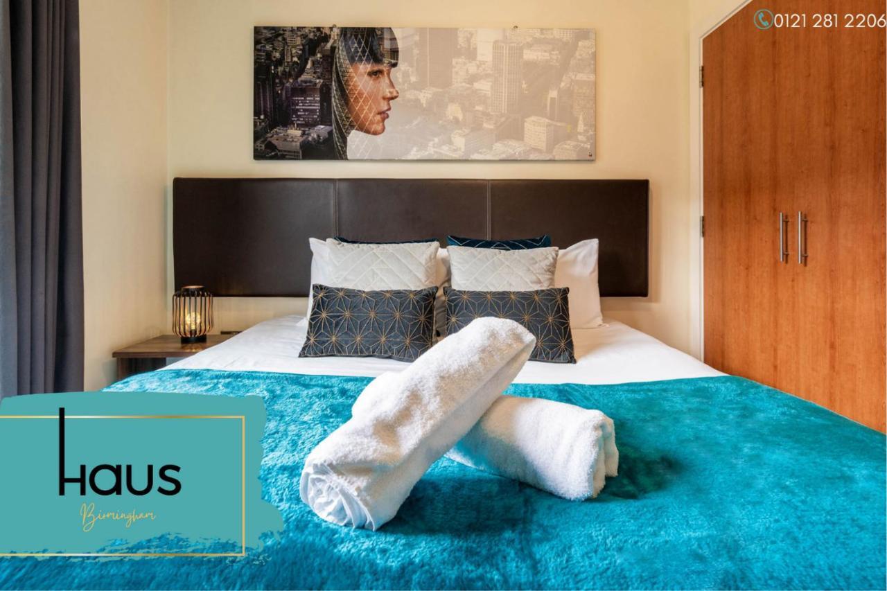 Haus Balcony L Arcadian L Secure Parking L Rated L Town Centre