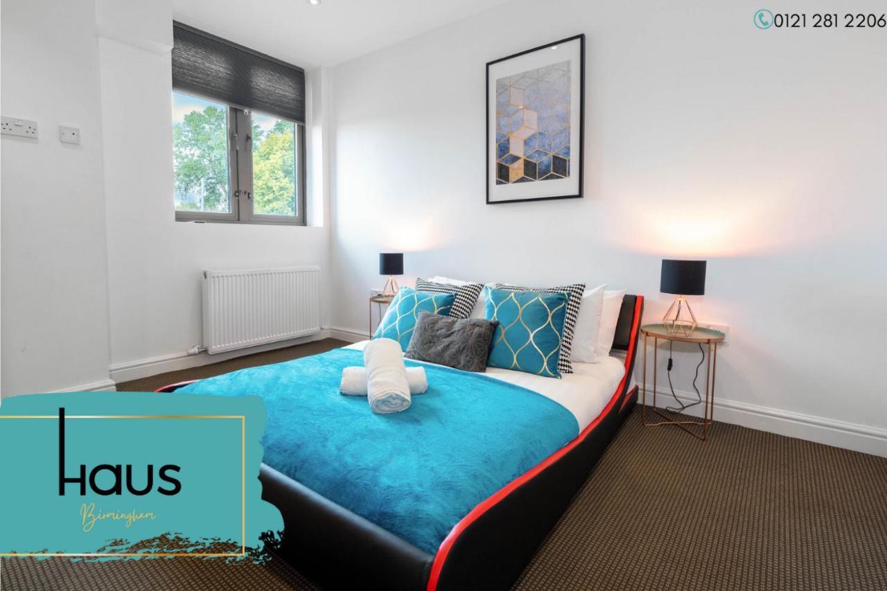 Haus Luxury - Perry Barr - Parking - Smart Tv - Wifi - Rated Apartment