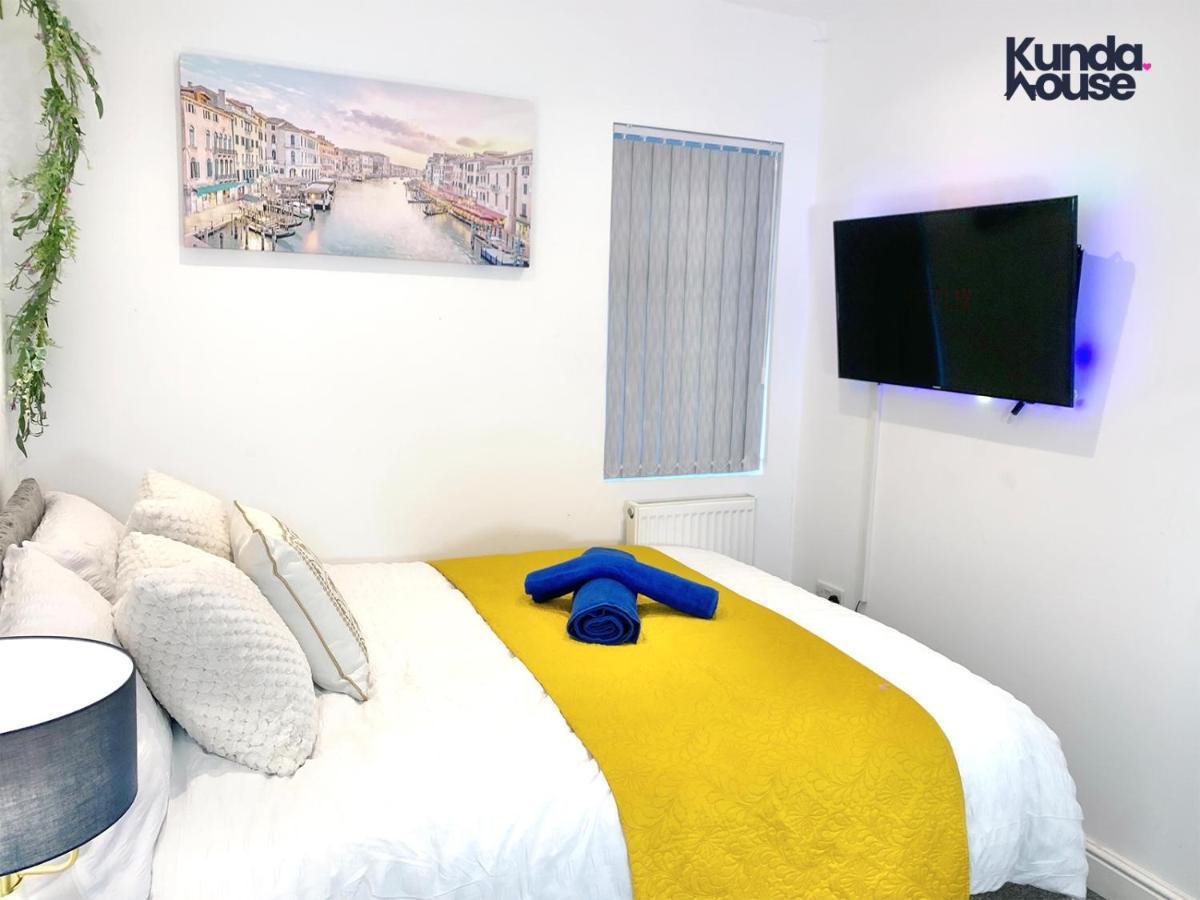 Kunda House Selly Oak Guest house Birmingham