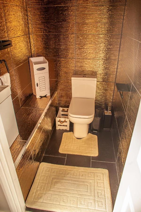 Apartment Opulent 1 Bedroom Cosy *
