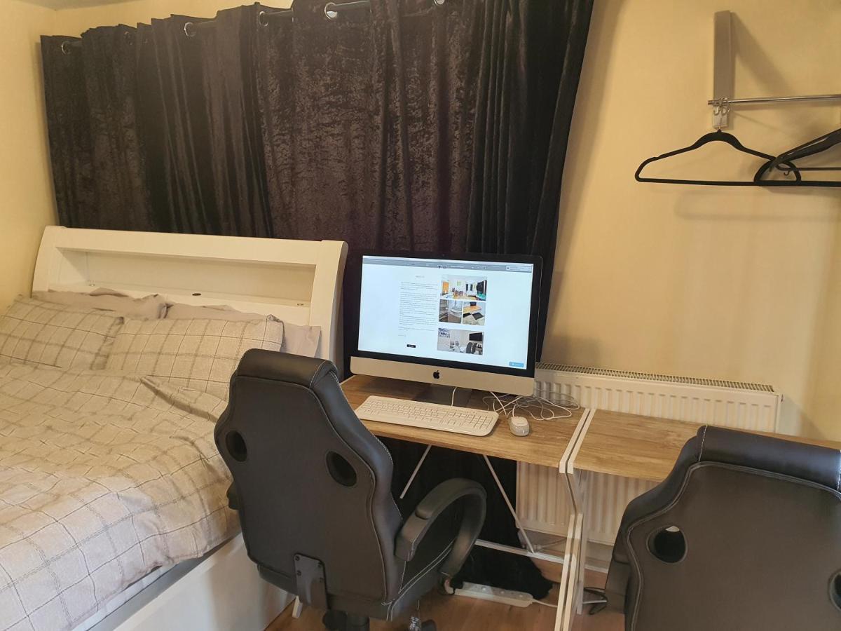 Umbrella Private Apartment Birmingham