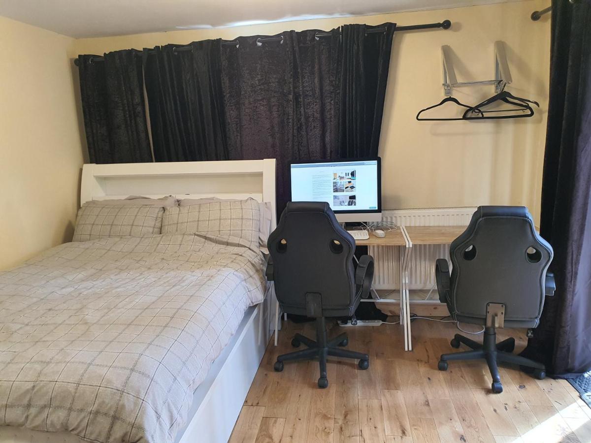Apartment Umbrella Private
