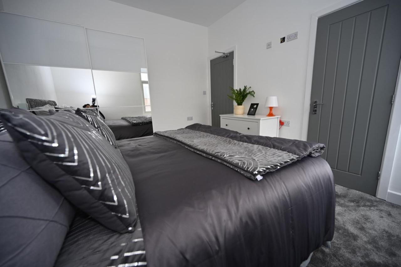 Kunda House Galton Bridge Guest house Birmingham