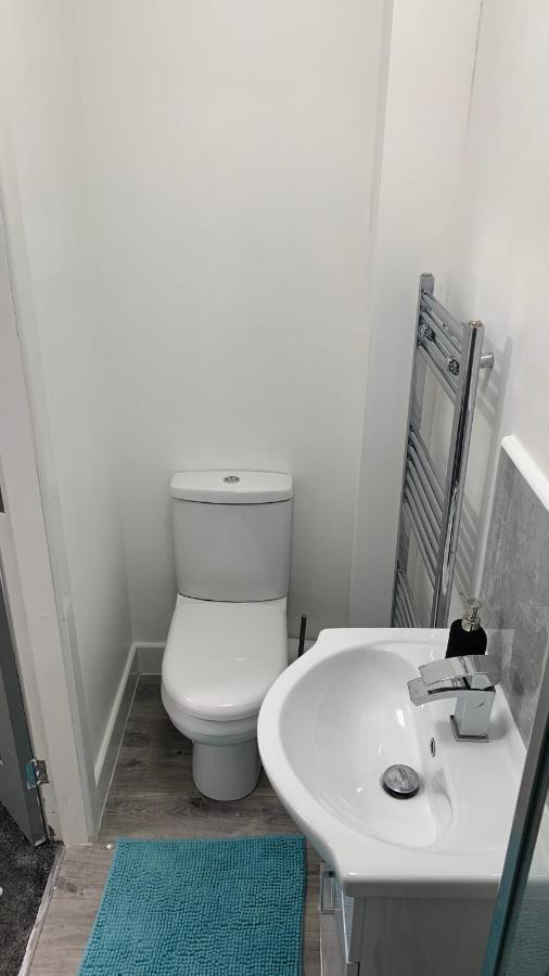 Guest house Kunda House Galton Bridge Birmingham