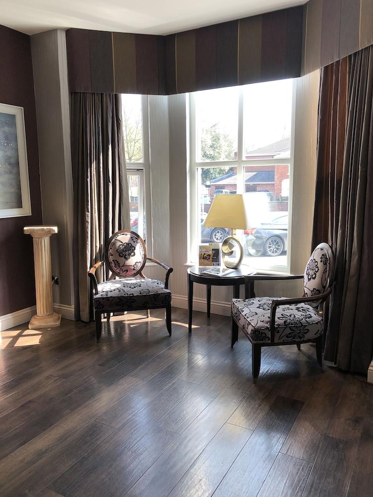 Eaton 3* Birmingham