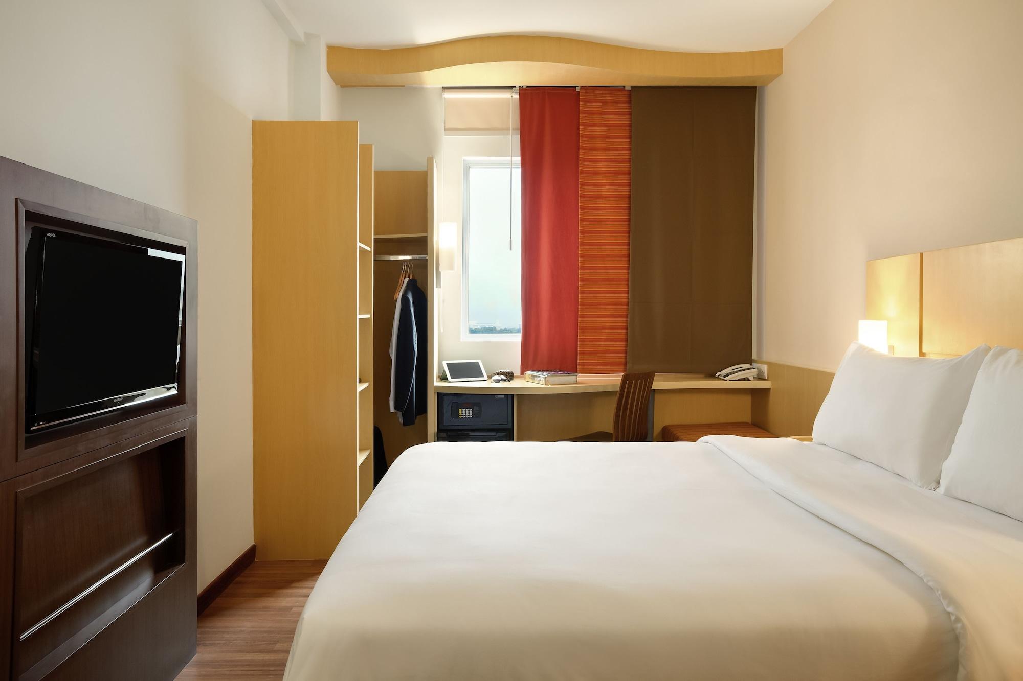 Ibis Centre New Street Station Hotel Birmingham
