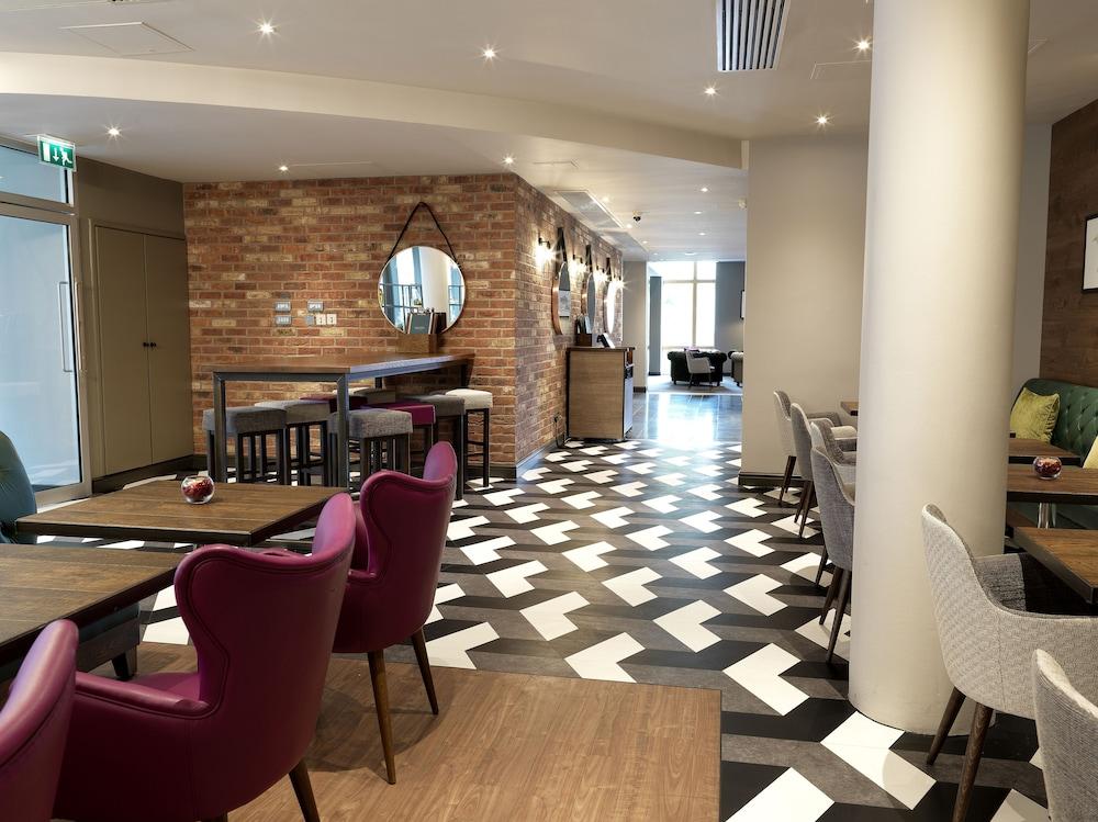 Hotel Hilton Garden Brindley Place 4*