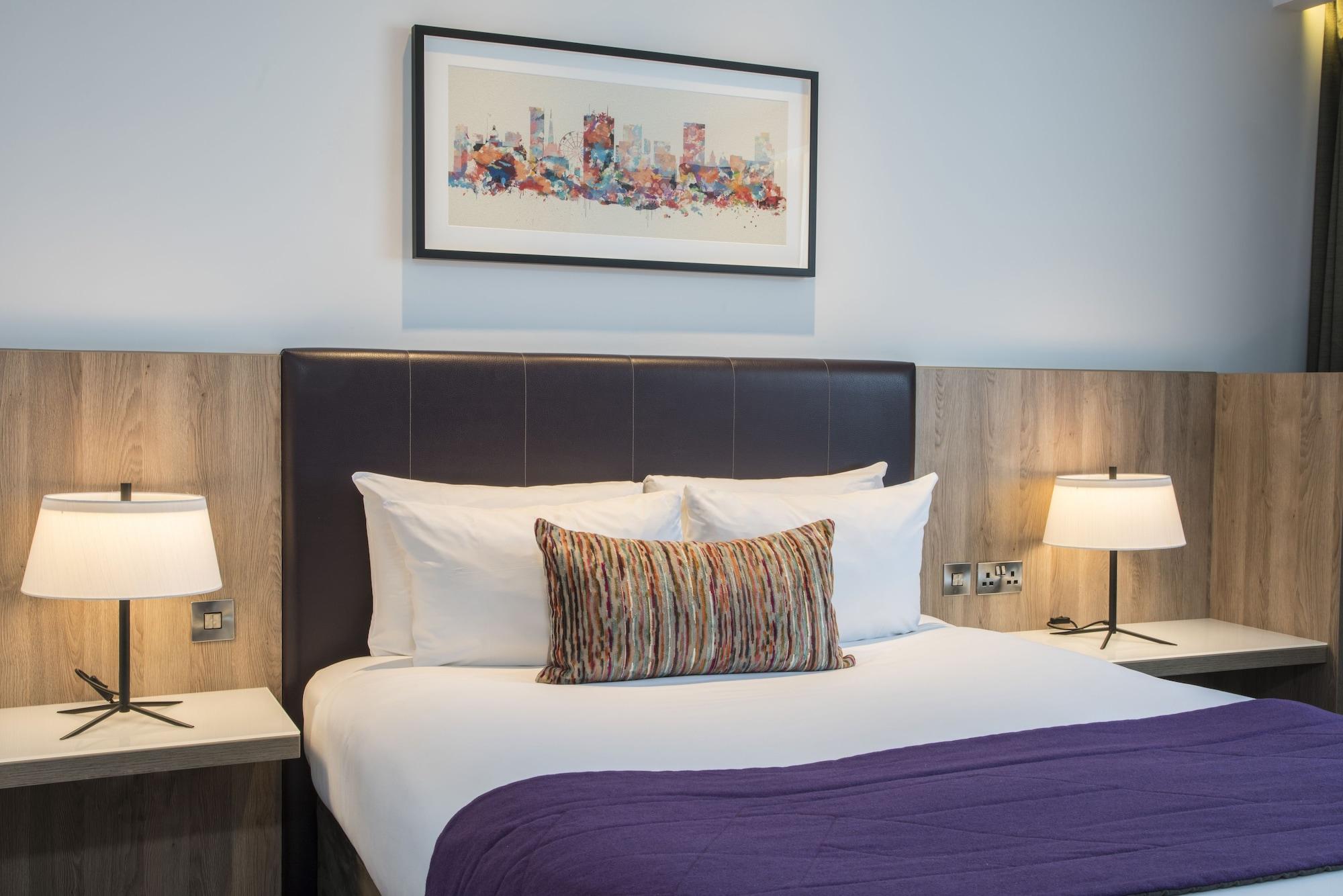Park Regis Hotel 4*