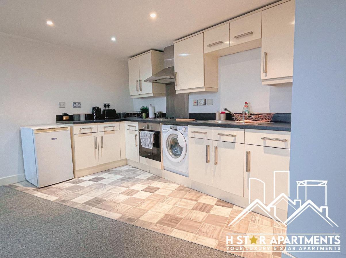 Apartment The Blue Ivy- New Luxury 2 Bedroom Apartment *