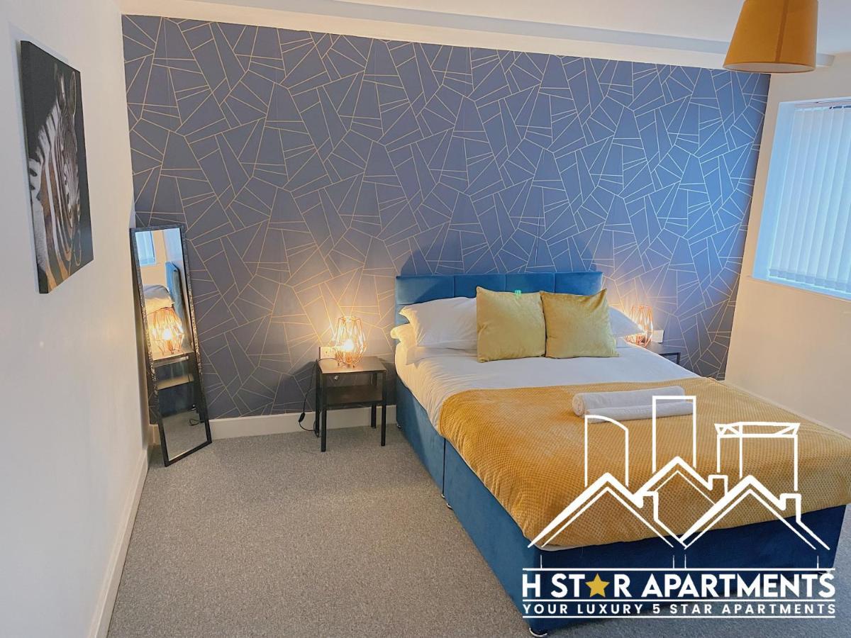 The Blue Ivy- New Luxury 2 Bedroom Apartment Apartment *