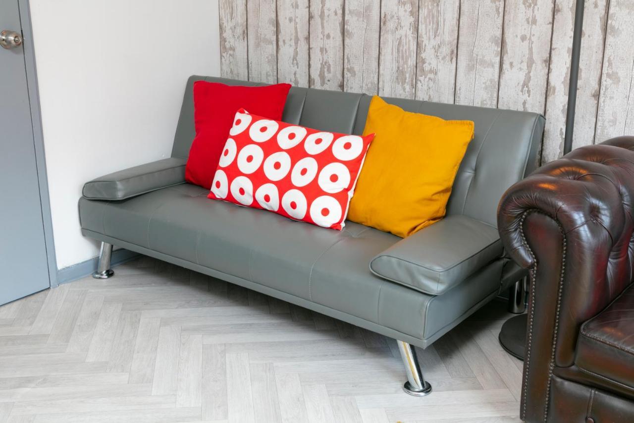 B16 Arena - 3 Bedrooms, 2 Bathrooms, Parking Space - Private - 欢迎 Holiday home Birmingham