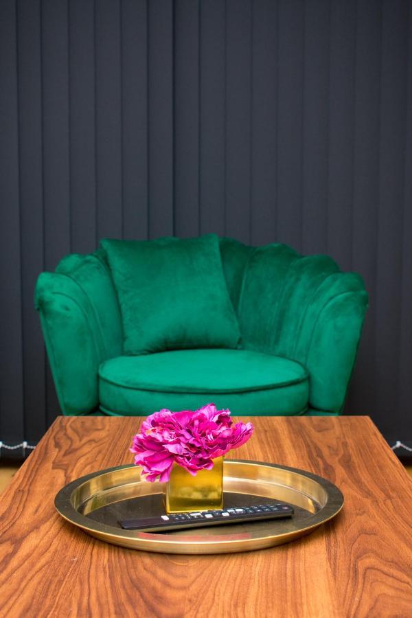 Apartment Exoticstay - New Build - Luxe 2 Bedroom Apt - Free Parking - Smart 4k Tv With Ultrafast Wifi & Netflix - Centre
