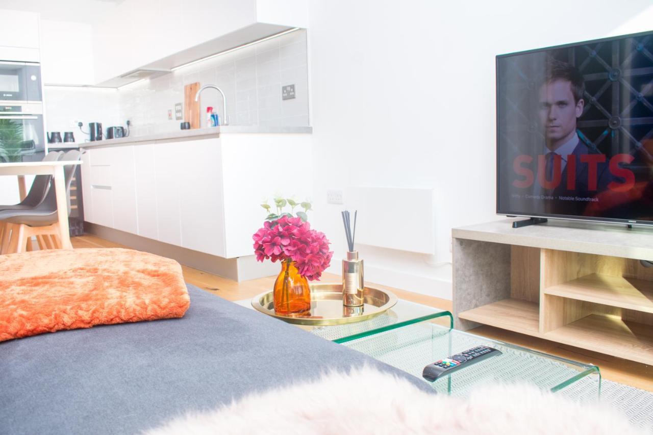 Exoticstay - Ultra Luxe Sapphire - Centre - Smart 4k Tv With Ultrafast Wifi & Netflix
