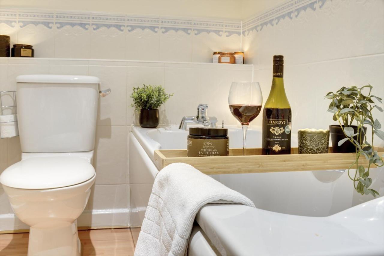 George St 2bd Executive Eco By Silva Apartment *