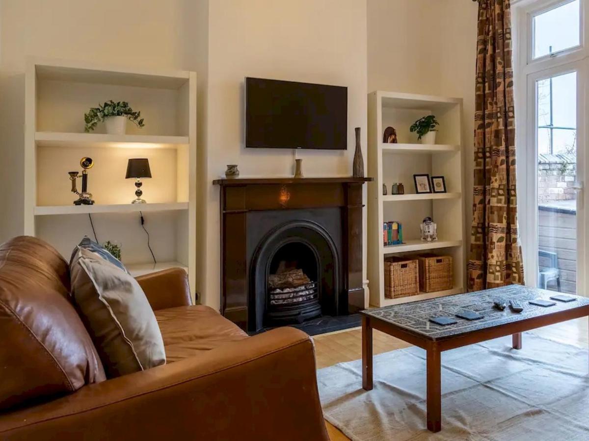 Pass The Keys Best View In - 5 Bed Character House Holiday home