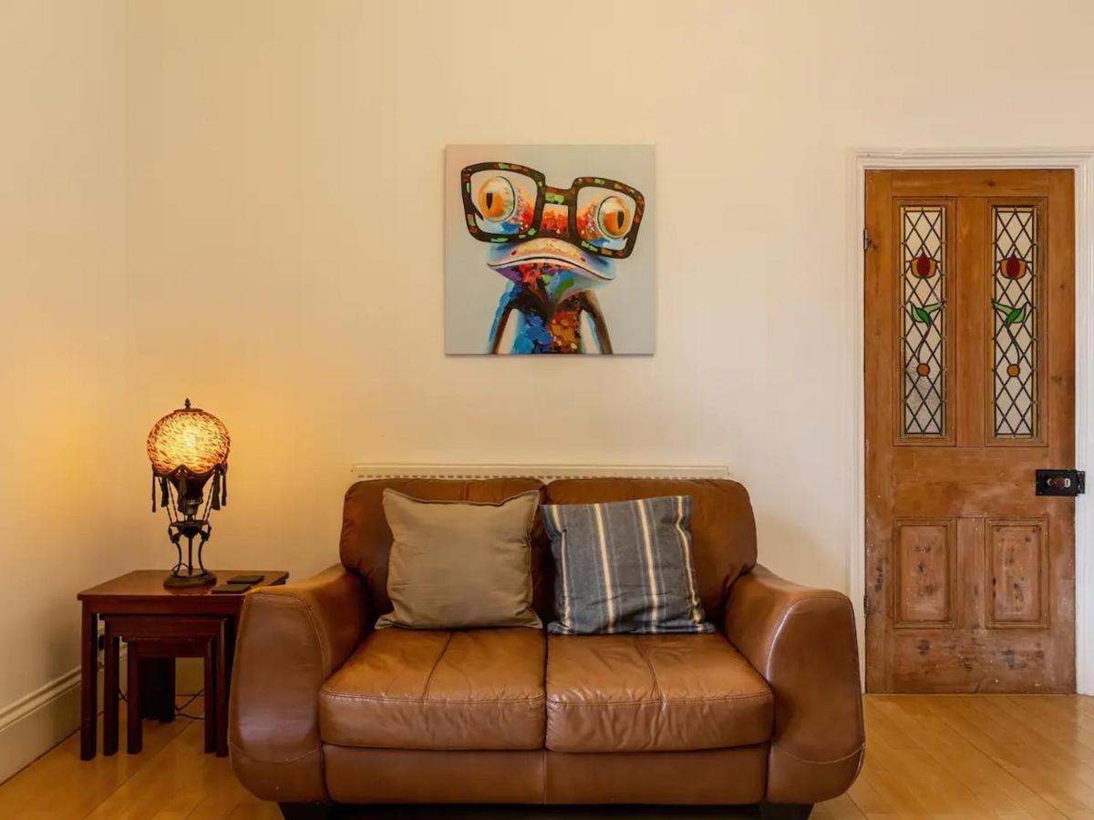 Holiday home Pass The Keys Best View In - 5 Bed Character House *