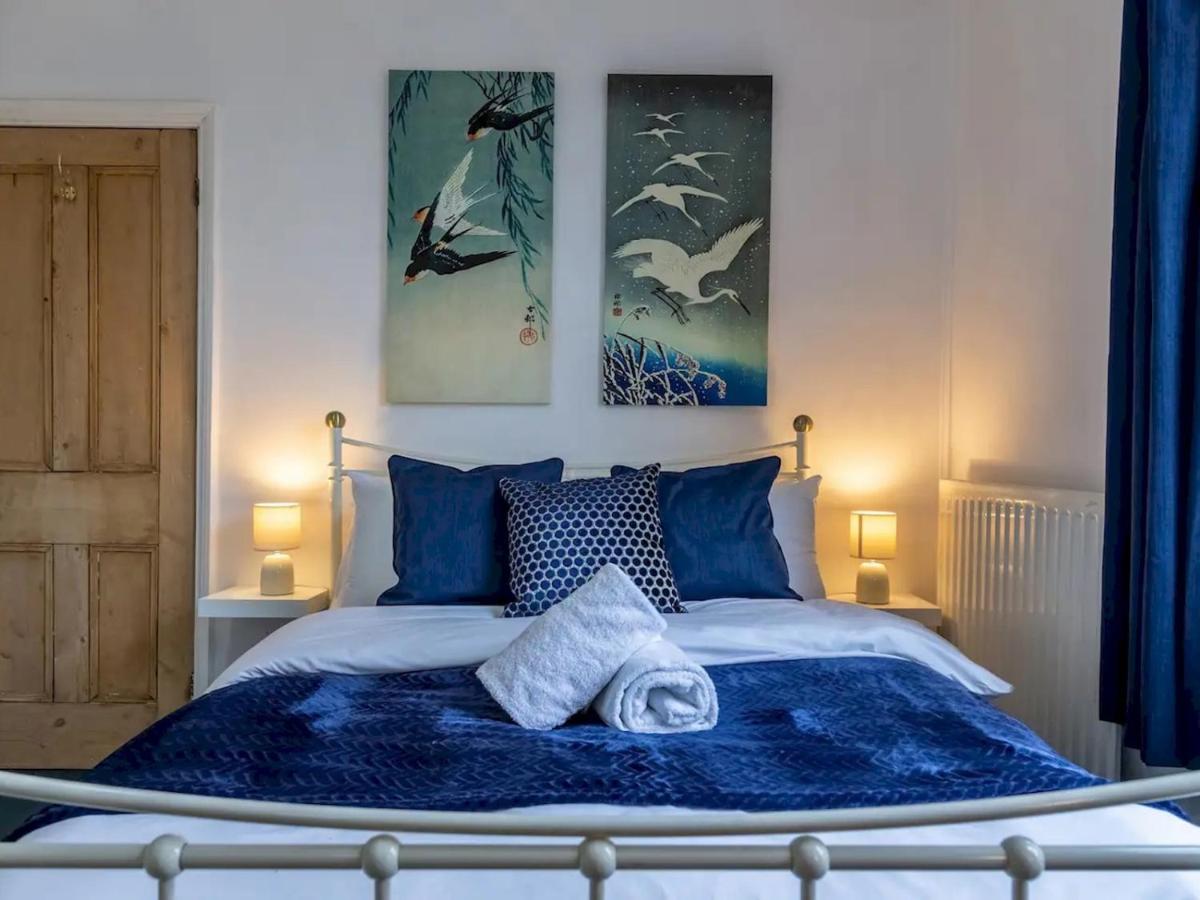 Holiday home Pass The Keys Best View In - 5 Bed Character House