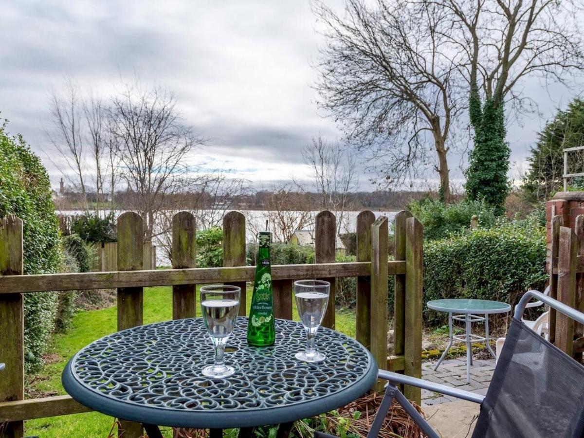 Pass The Keys Best View In - 5 Bed Character House *