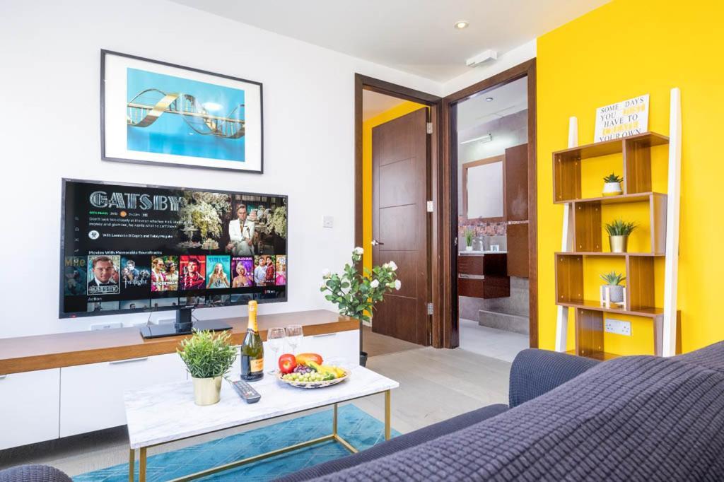 Haus Top Rated Luxury - Parking - Wifi - Smart Tv Apartment