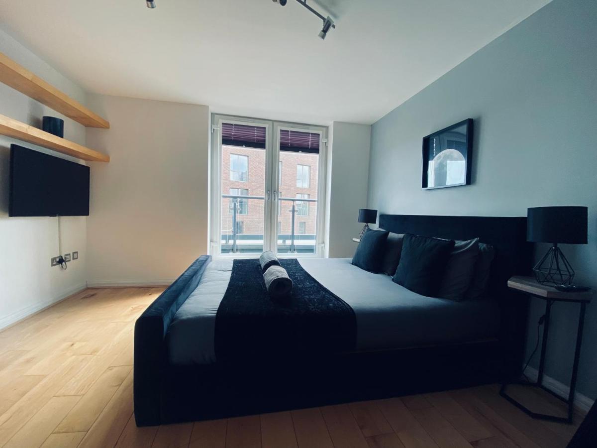 2 Bedroom Penthouse Apartment Birmingham