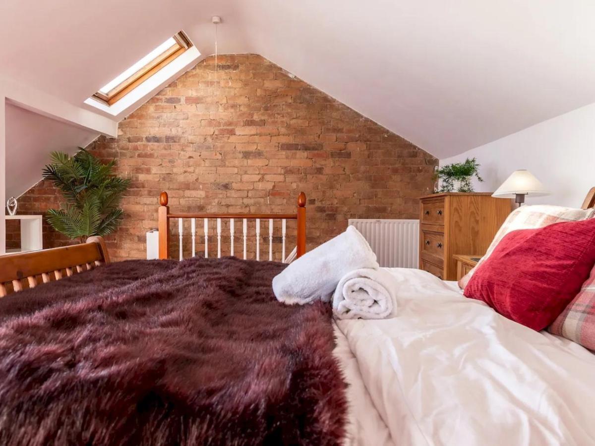 Pass The Keys Best View In - 5 Bed Character House * Birmingham