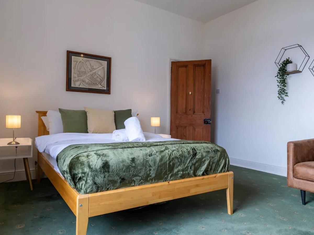 Holiday home Pass The Keys Best View In - 5 Bed Character House