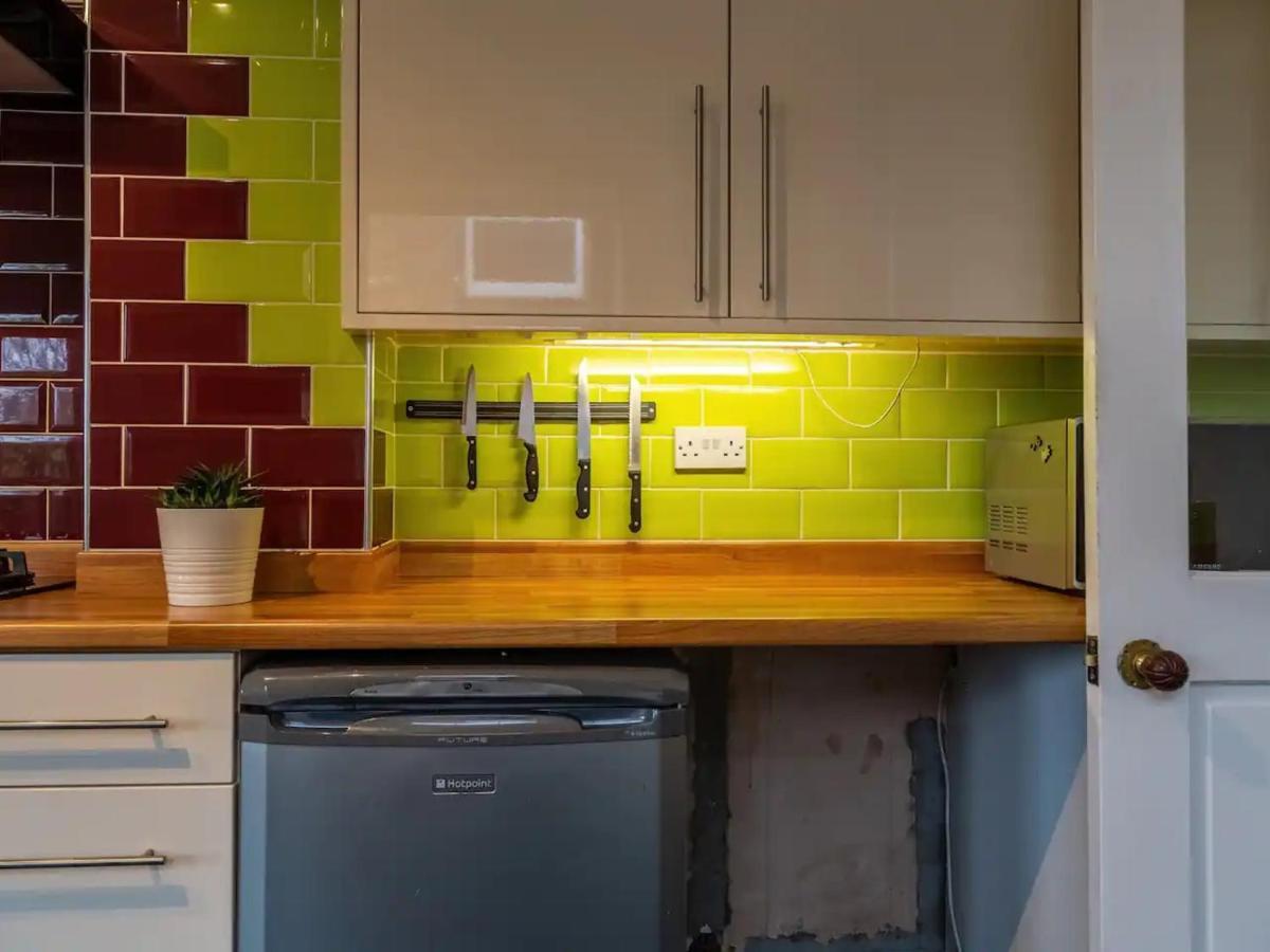Holiday home Pass The Keys Best View In - 5 Bed Character House