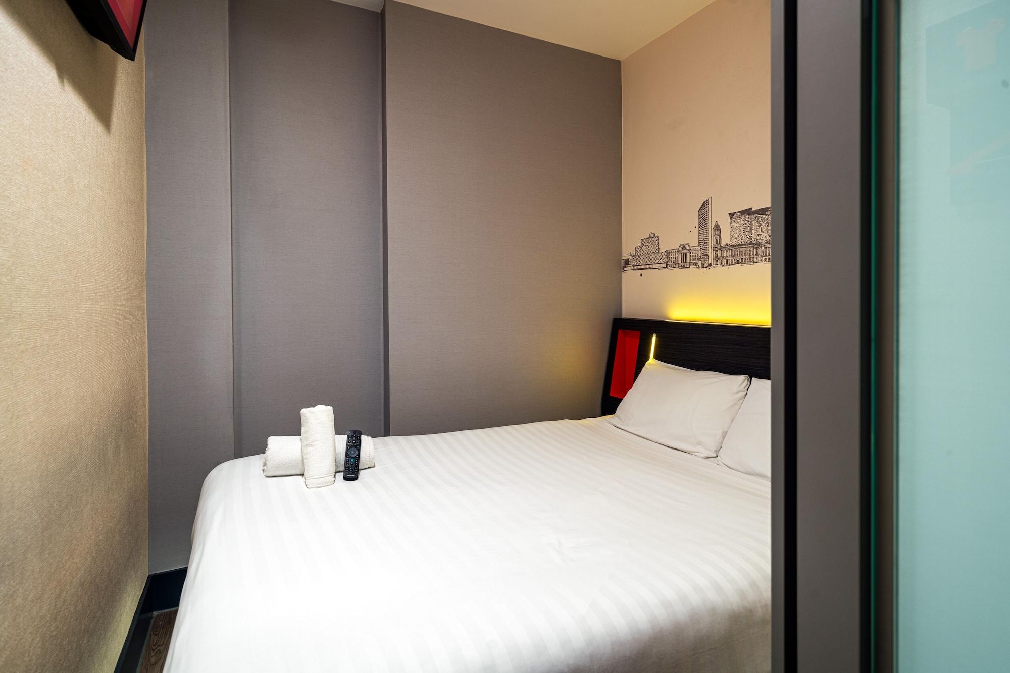 Hotel Easyhotel