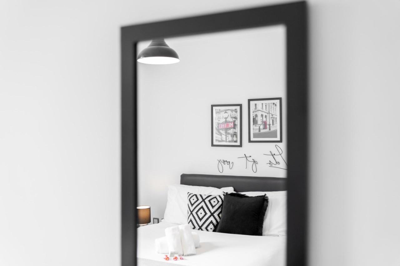 Stunning Night-Life 1 Bedroom Apartment - Arcadian