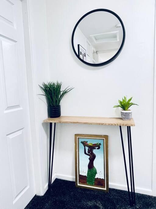 Mayfair Place - Cosy 3 Bedroom House With Free Parking Apartment Birmingham