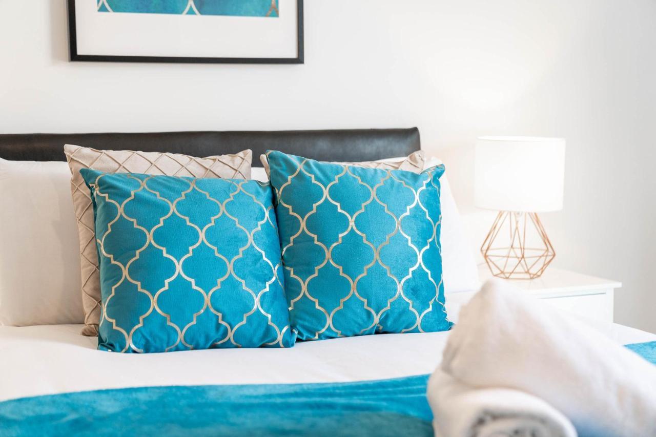 Luxury - Selly Oak - Parking - Rated - Netflix - Wifi Apartment