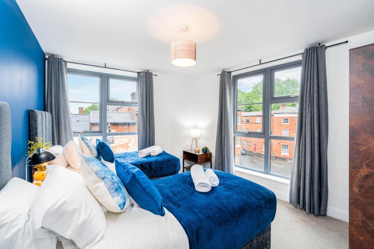Onyx Superior Warstone Lane Apartment