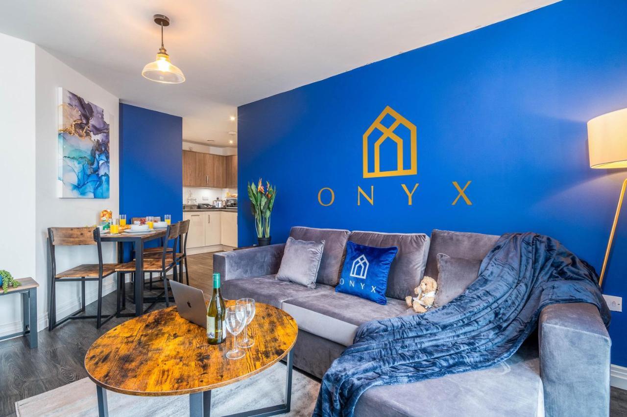 Onyx Superior Warstone Lane