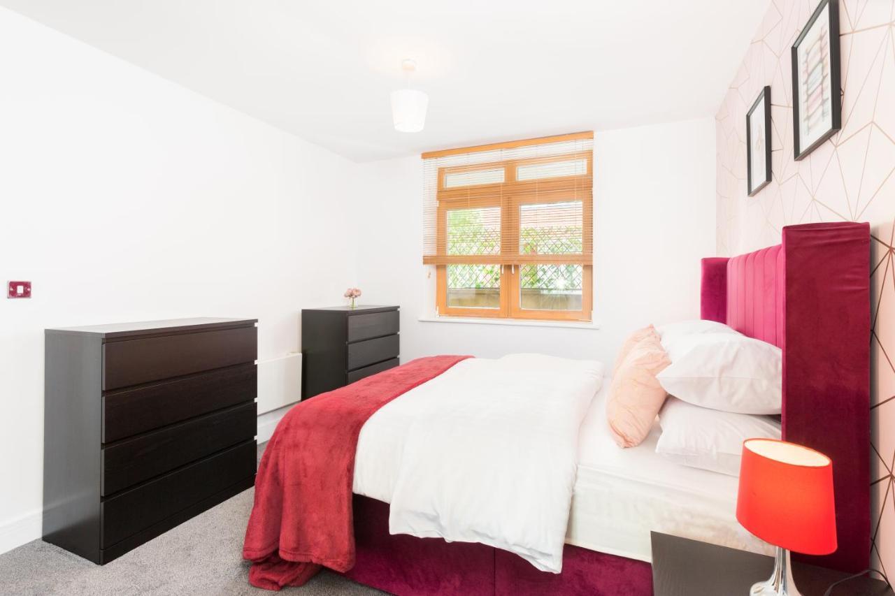 Washington 2 Bedroom By The Cube & Mailbox & Private Terrace Apartment Birmingham