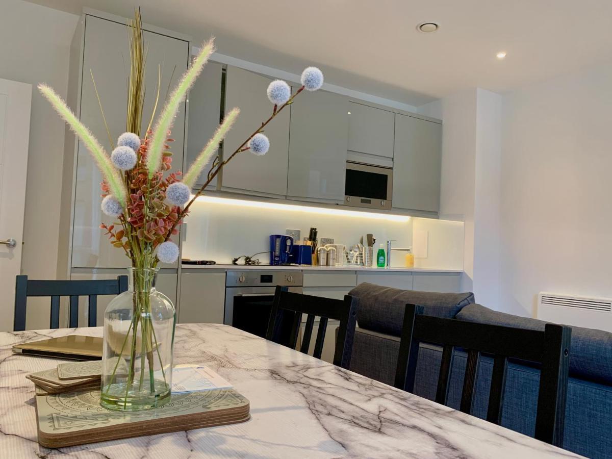 Chinatown Insta-style Apartment *