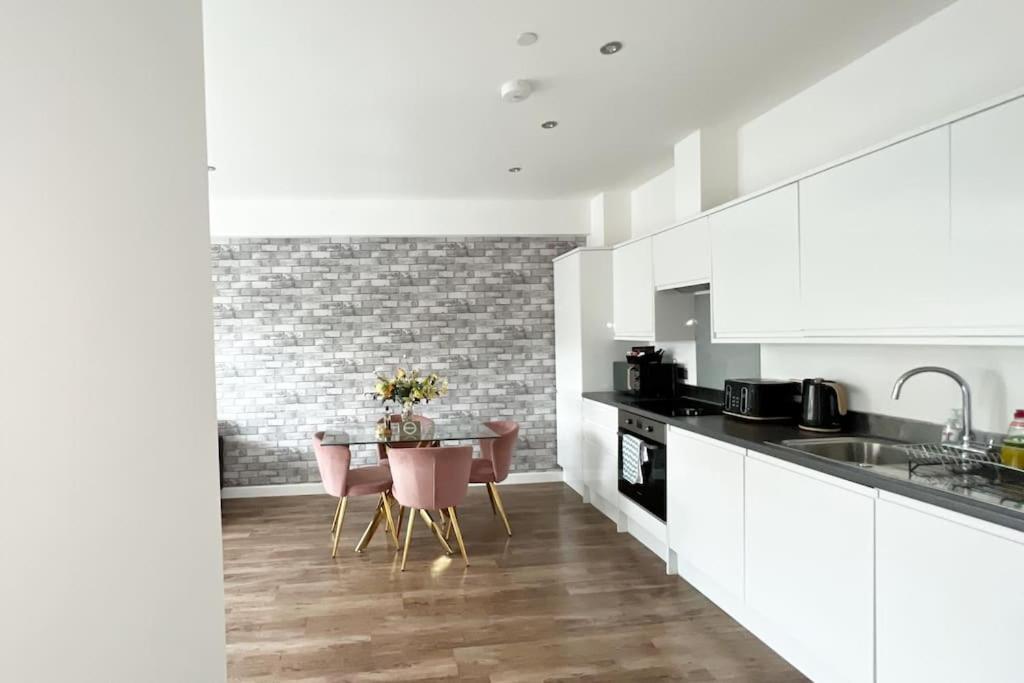Apartment Anchor Duo Birmingham