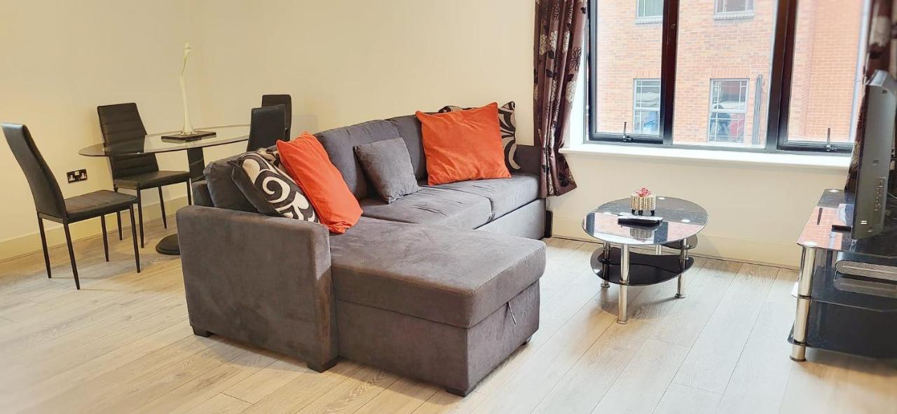 City Centre 1 Bed Apartment Birmingham